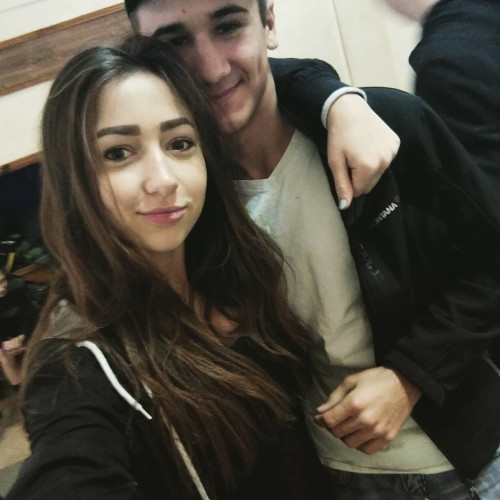 Анжелика Симоновa