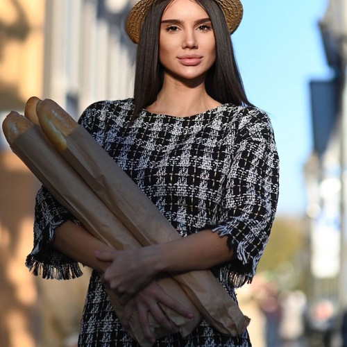 Олена Дмитренко