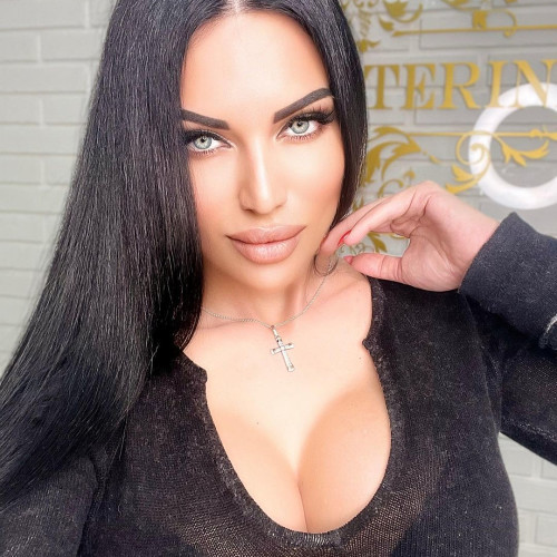 Алла Суворовa