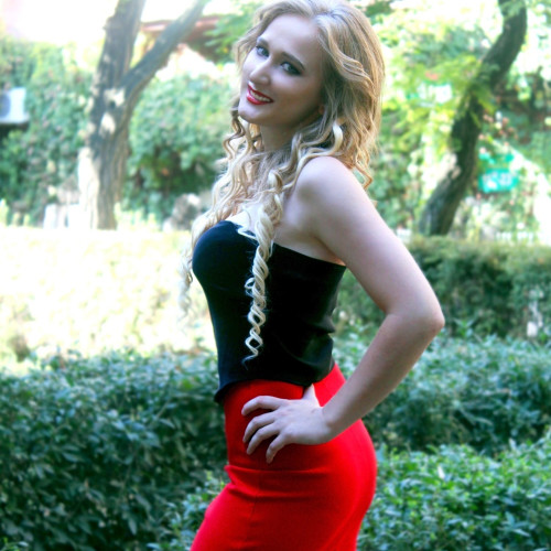 Елена Брагинa