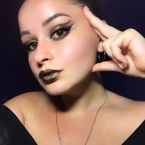 Злата Лихачёвa