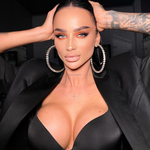 Анастасия Власовa