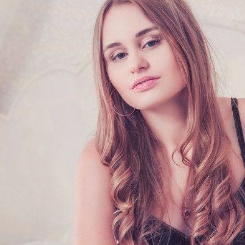 Яна Субботинa