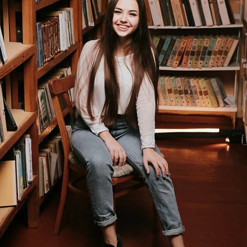 Злата Кузьминa