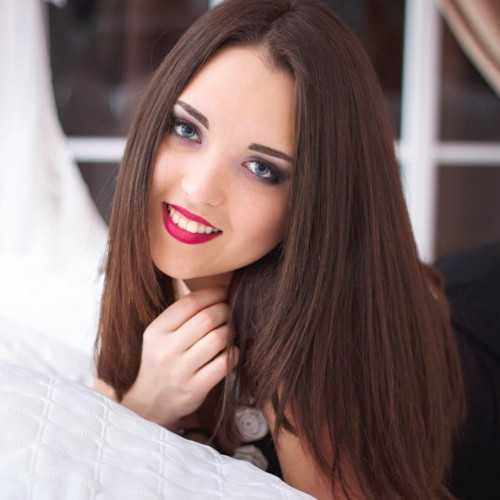 Наташа Броваренко