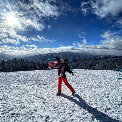 Кристина Шаровa