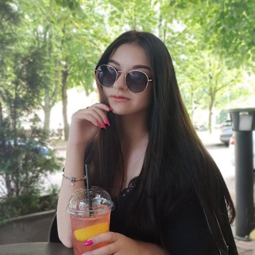 Людмила Зыковa