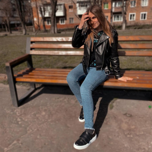 Любов Іванченко