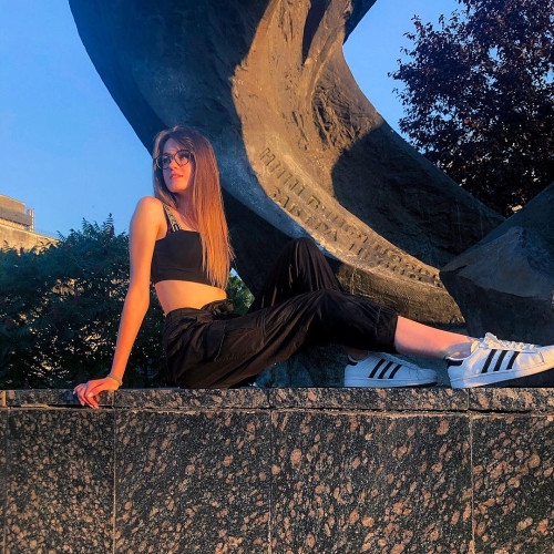 Юлія Васильєв