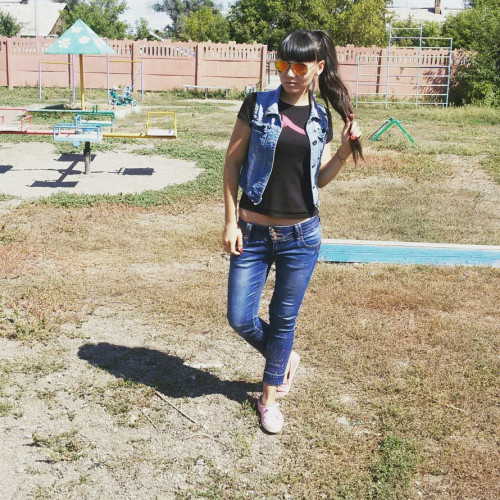 Алиса Котовa