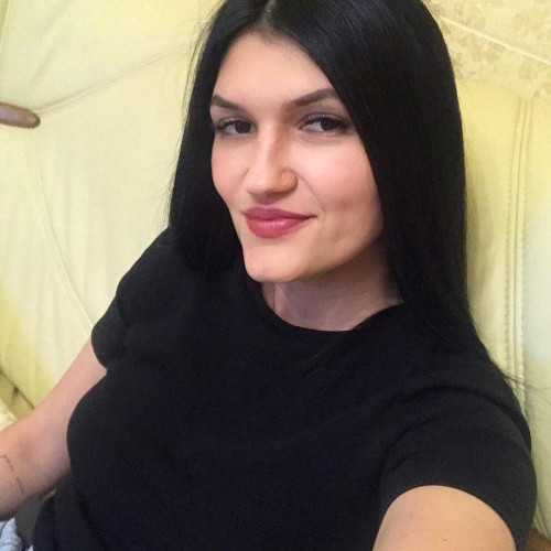 Алла Исаковa