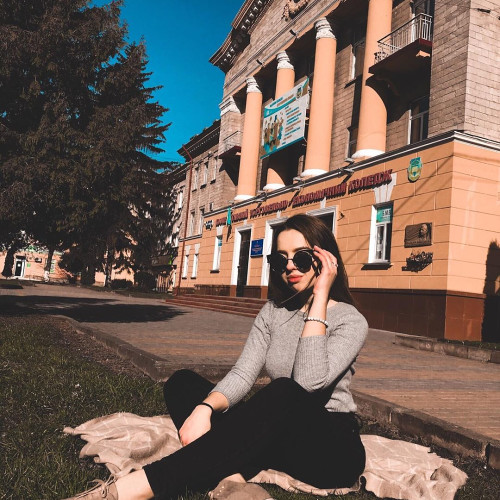 Мальвина Рожковa