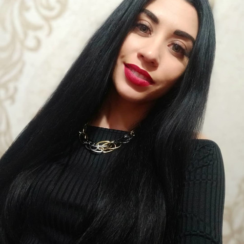 Кіра Антоненко