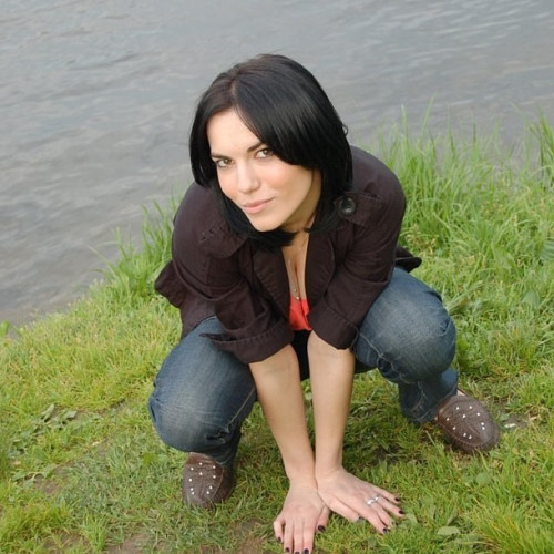 Полина Колобовa