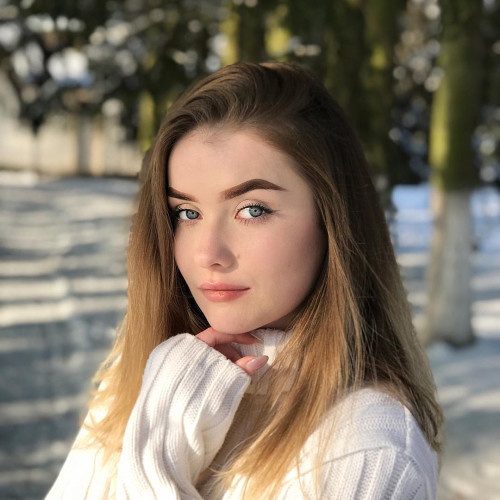 Алла Ларионовa