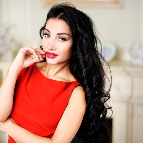 Рената Даниловa