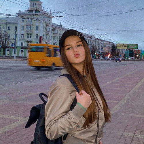 Евгения Назаровa