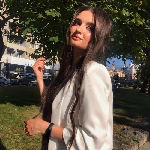 Анжелика Носовa