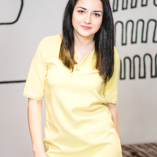 Дина Рябовa