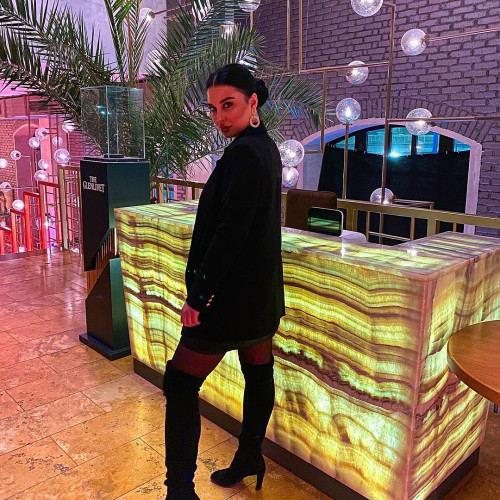 Ника Морозовa