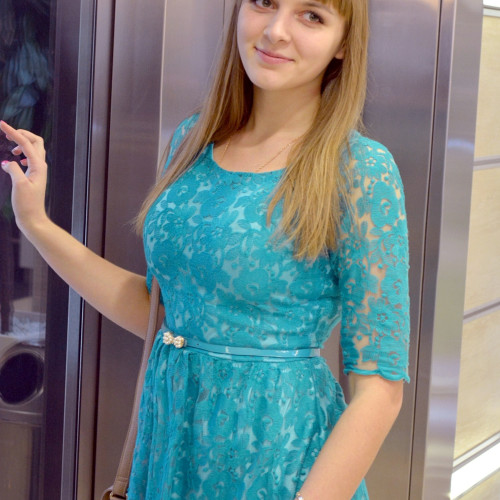 Лариса Вороновa