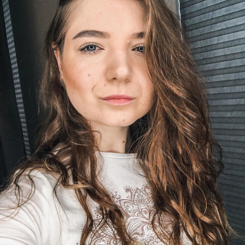 Злата Медведевa