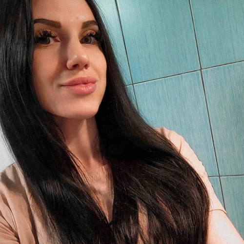 Олеся Бобровa