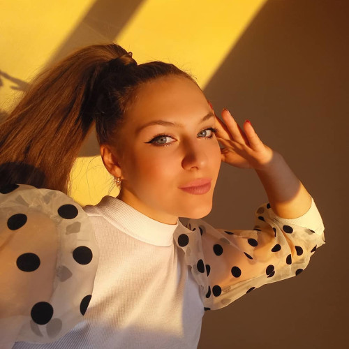 Доминика Лаврентьевa