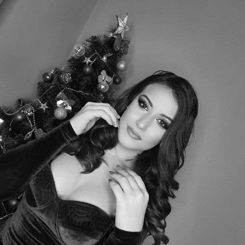 Елена Гуляевa