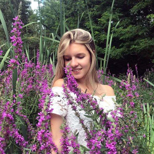 Лариса Михеевa