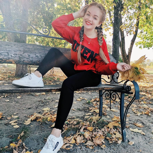 Олена Шинкаренко