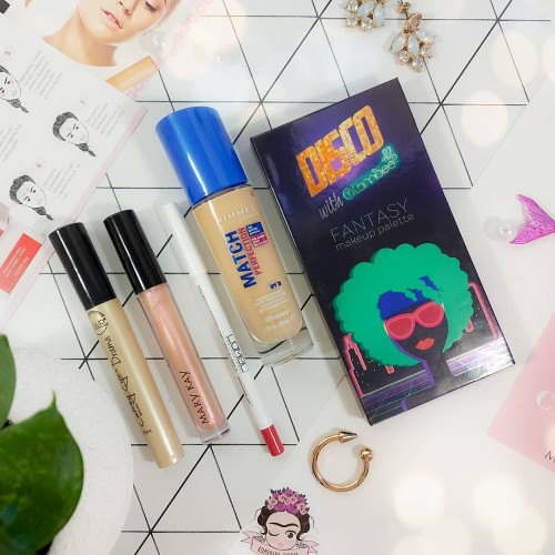 Клара Казаковa