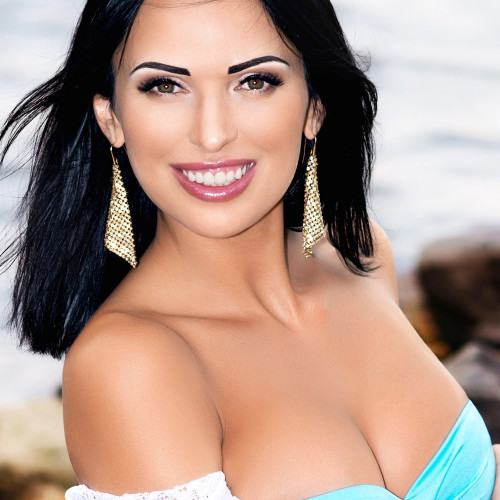 Клара Шестаковa