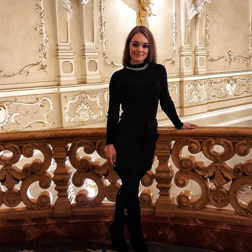 Анастасия Зиновьевa