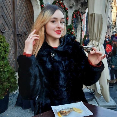 Ника Григорьевa