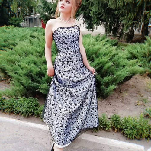 Ксения Колобовa