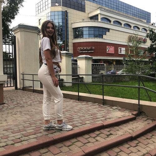 Нонна Власовa