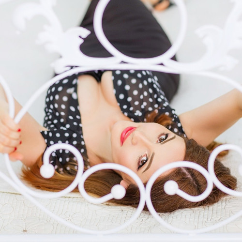 Искра Никитинa