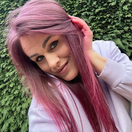 Анжелика Комиссаровa