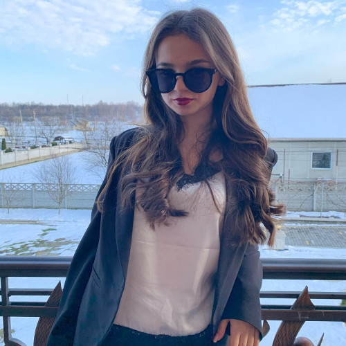 Доминика Третьяковa