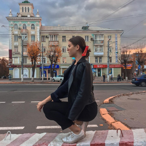 Инга Селезнёвa