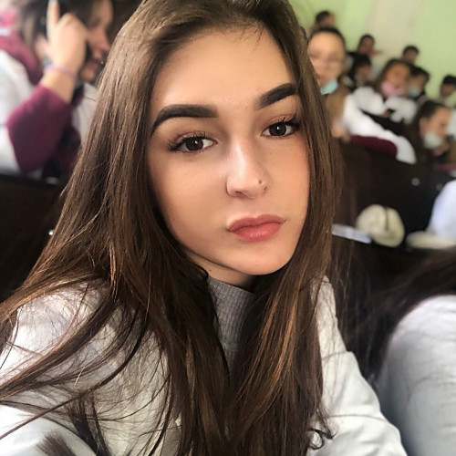 Ева Богдановa