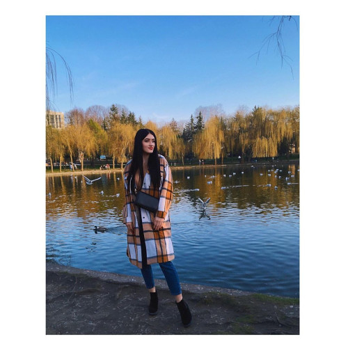 Рената Мишинa