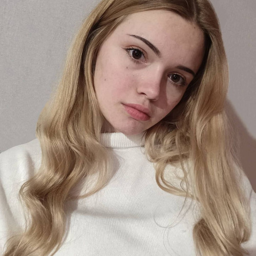 Нина Гуляевa