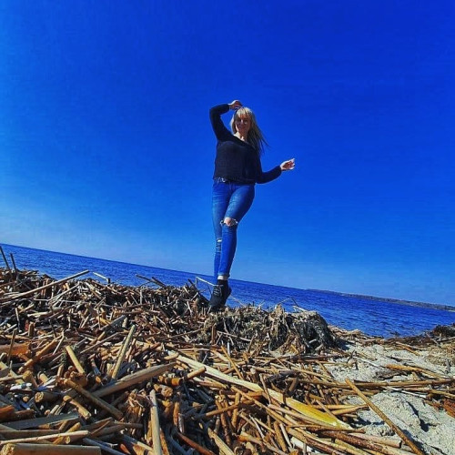 Анжелика Волковa