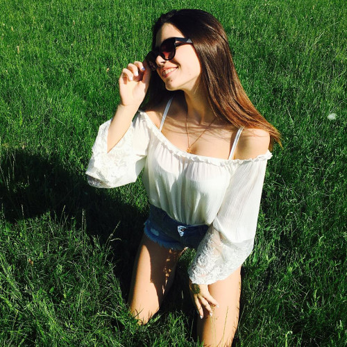 Рената Суворовa