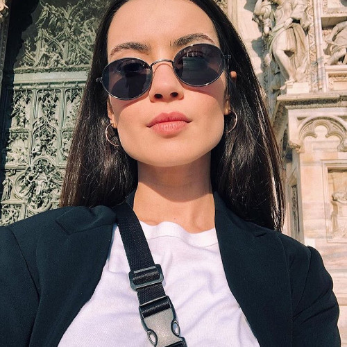 Искра Давыдовa