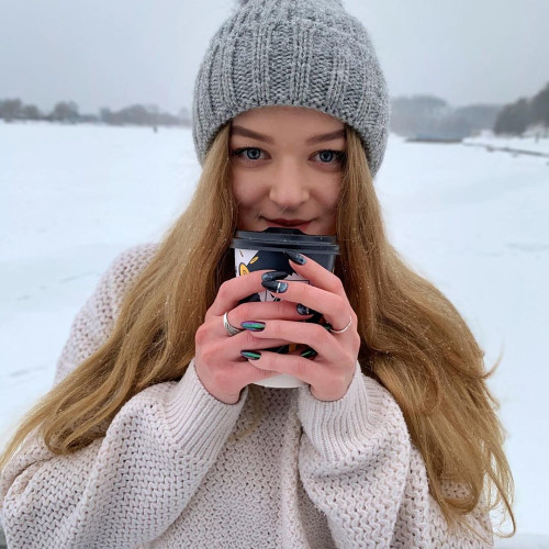 Инна Сазоновa