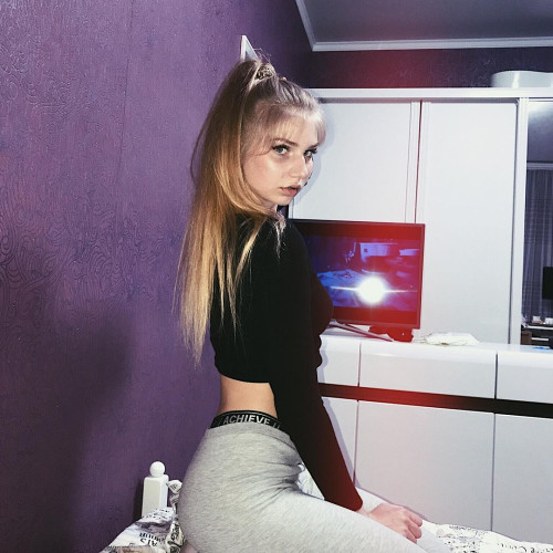 Изабелла Никоновa