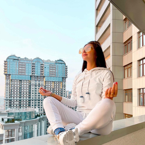 Клара Ефимовa